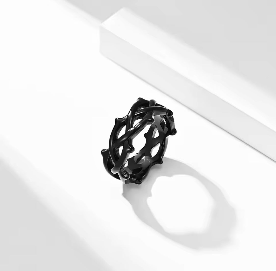 Thorn Ring