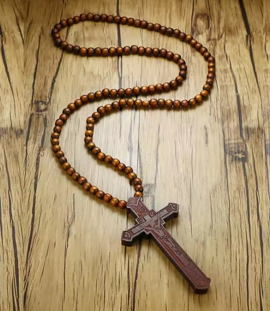 Rozenkrans met kruis hanger